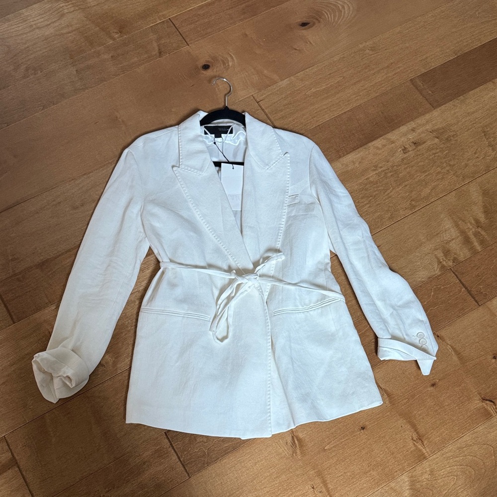 Zara Belted Women's Blazer. New!